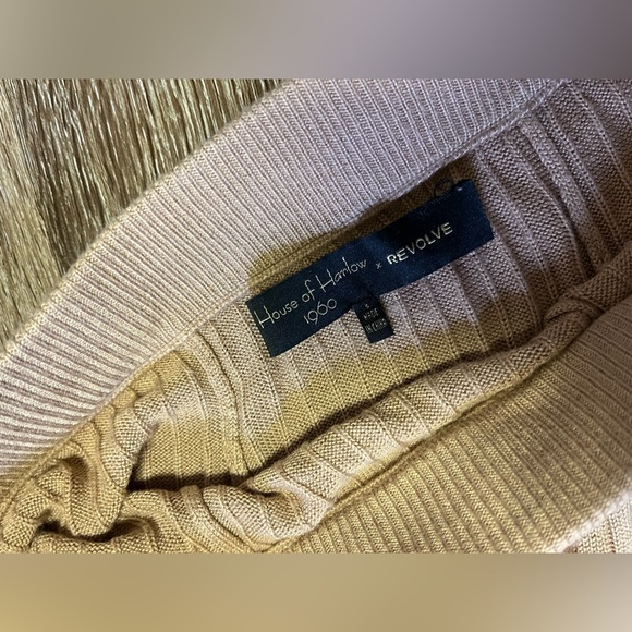 House of Harlow x revolve size small tan knit skirt - Picture 4 of 6